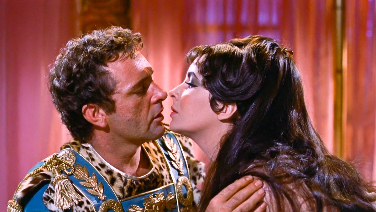 Elizabet Tejlor i Ričard Barton kao Kleopatra i Mark Antonije
