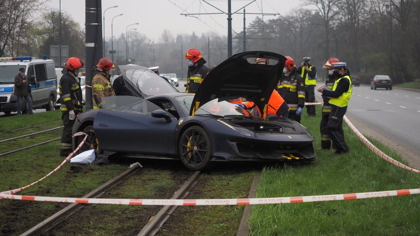 Ferrari na torowisku w Łodzi 