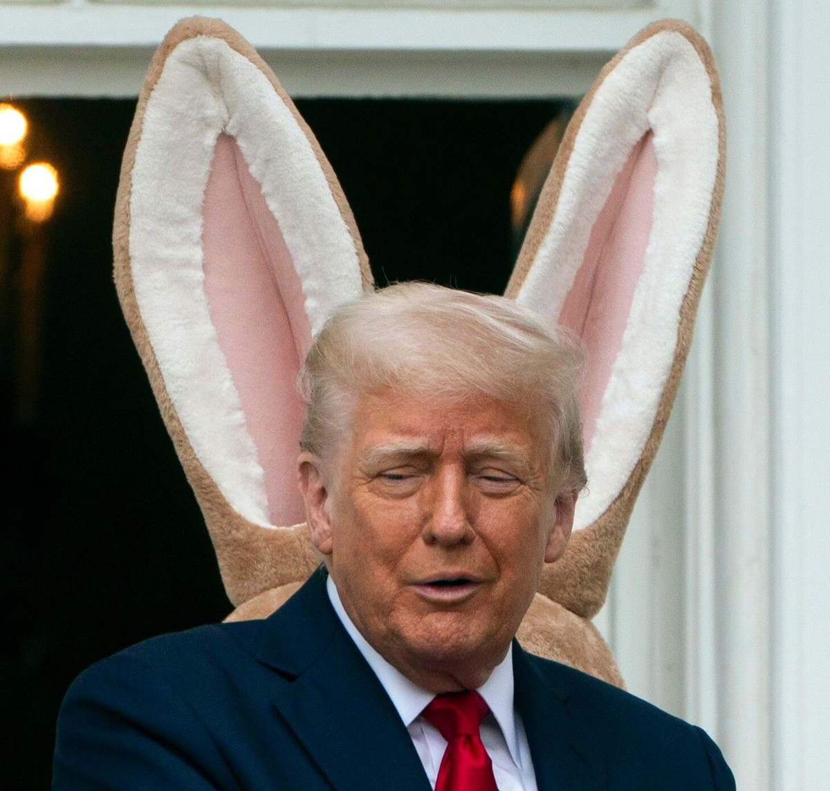 Donald Trump oddaje Afrykę Chinom