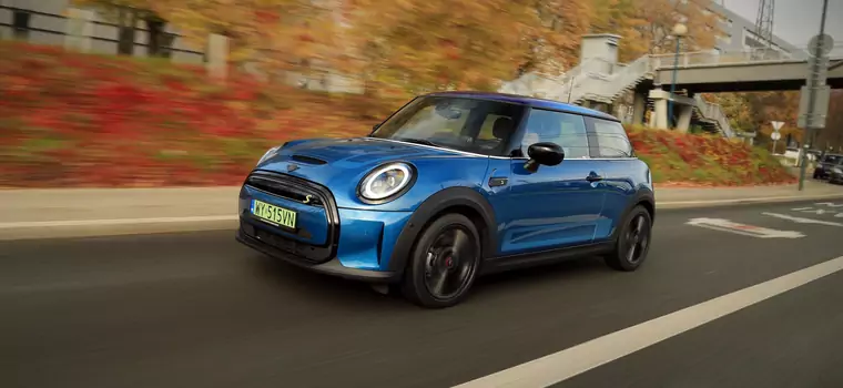 MINI Cooper SE – porywający ekokoloryt