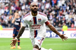 Olympique Lyon po 60. minutach przegrywał 1:4, ale potem było "trzęsienie ziemi" [WIDEO]