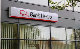 Bank Pekao sfinalizował transakcję zakupu 38,33% akcji operatora systemu Tpay