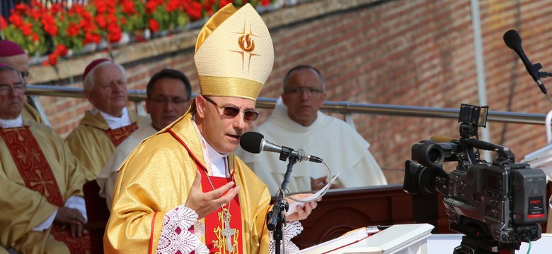 Prymas: Katolickie rodziny powinny być świadectwem dla reszty społeczeństwa
