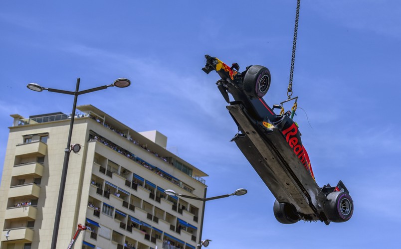 Max Verstappen rozbił bolid podczas kwalifikacji w Monte Carlo