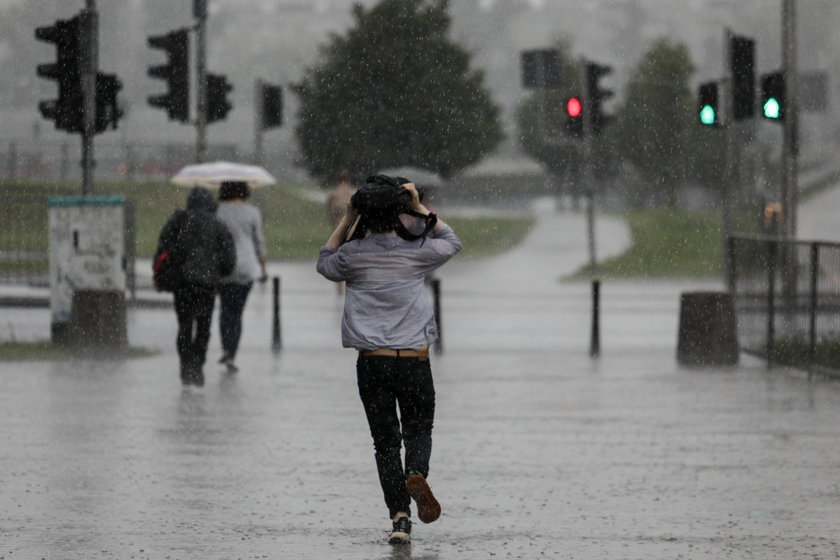 Burza i ulewne deszcze w Warszawie
