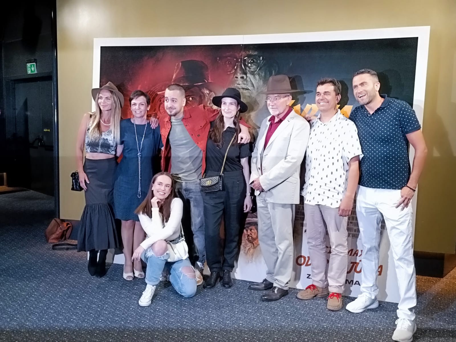 Premiéra filmu Indiana Jones a nástroj osudu.