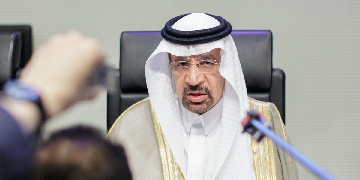 O decyzji 14 państw kartelu OPEC poinformował saudyjski minister energii, przemysłu i zasobów mineralnych Khalid Al-Falih