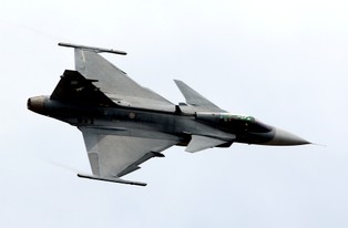 Nie będą się już cackać z Rosjanami. Kraj NATO naładował broń