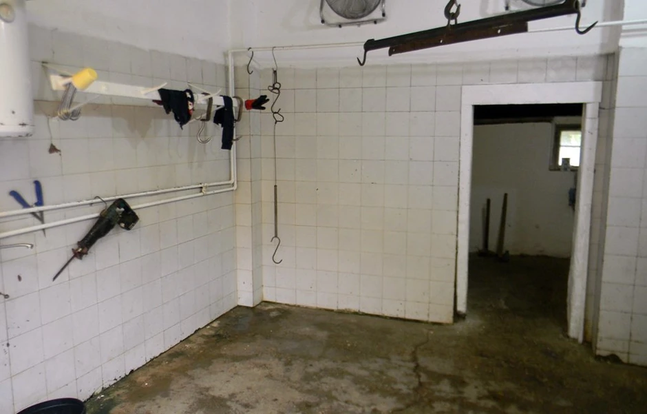 Otkrivena nelegalna klanica u Ratkovu