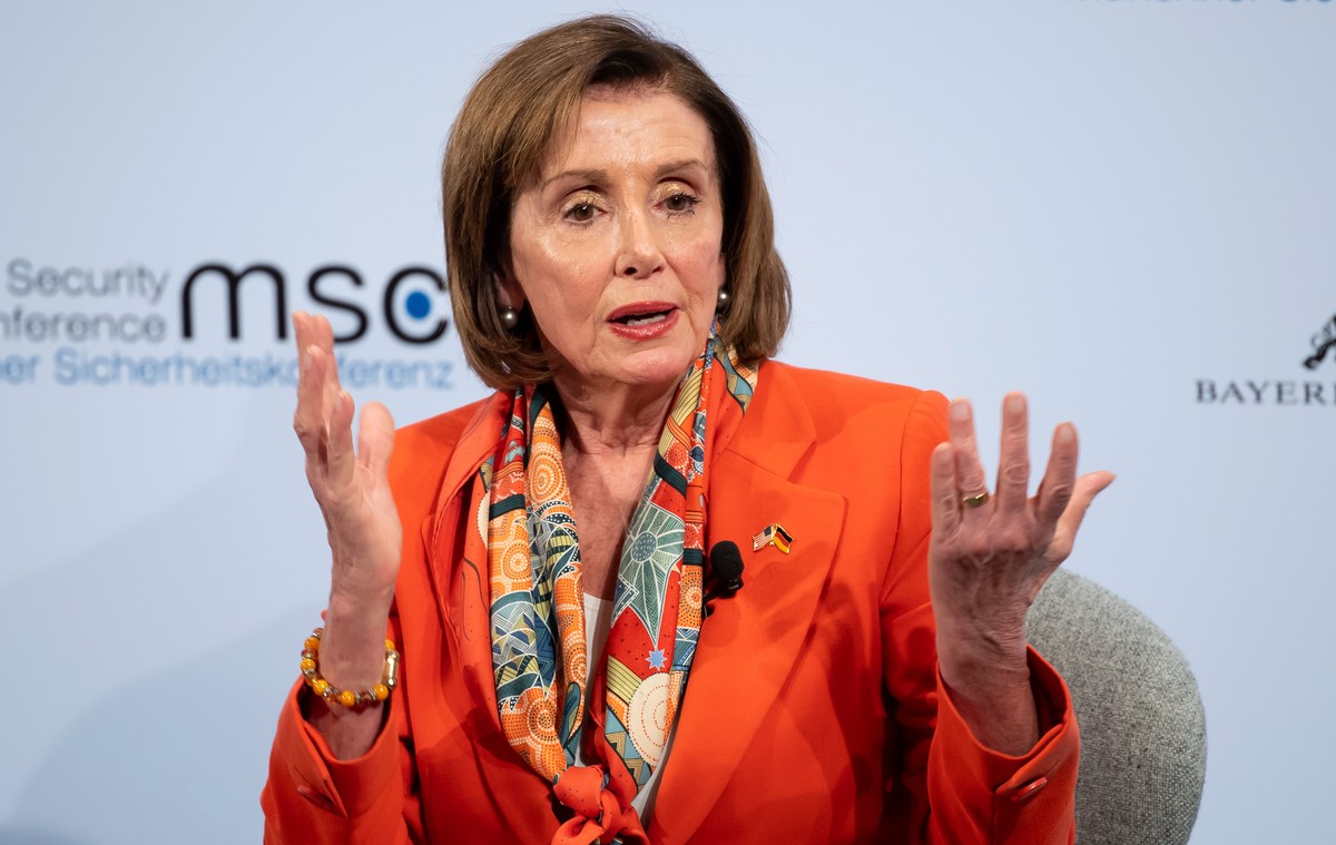 Pelosi apeluje na države da ignorišu Huavej