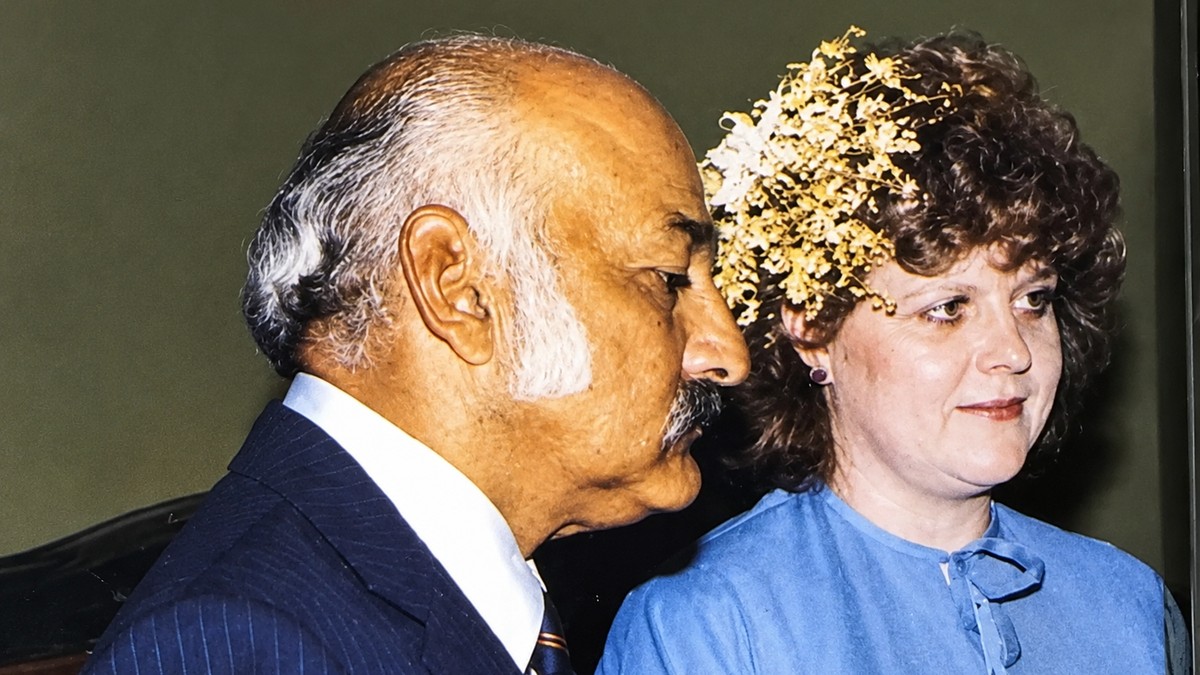Helen Simons i Mukaram Džah
