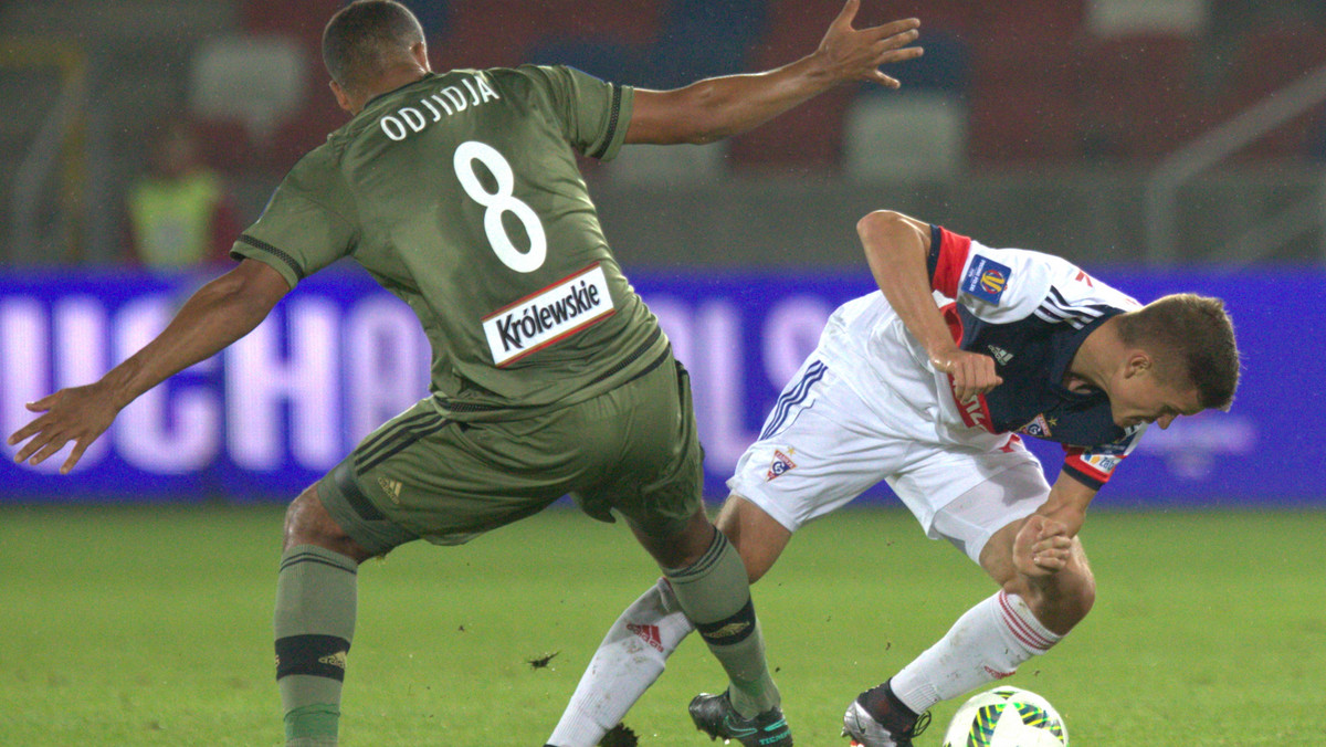 Górnik Zabrze w meczu trzeciej kolejki 1. ligi przegrał na wyjeździe 1:2 z GKS-em Tychy. Drużyna prowadzona przez Marcina Brosza nie wygrała w tym sezonie w drugiej klasie rozgrywkowej jeszcze żadnego spotkania.