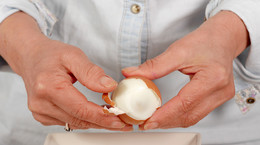 Jajka a cholesterol - czy naprawdę go podnoszą? Tyle sztuk można zjeść w tygodniu