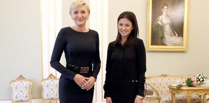 Agata Duda zaskoczyła strojem. Czy to "czarny protest"?