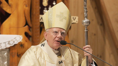 Arcybiskup Jędraszewski tuszował "aferę Paetza"? Ksiądz Isakowicz-Zaleski ujawnił pismo do papieża Franciszka