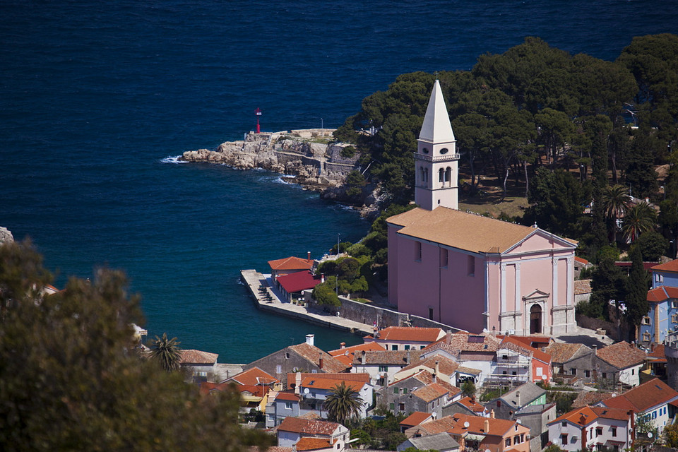 Lošinj - jedna z najbardziej zielonych wysp Chorwacji