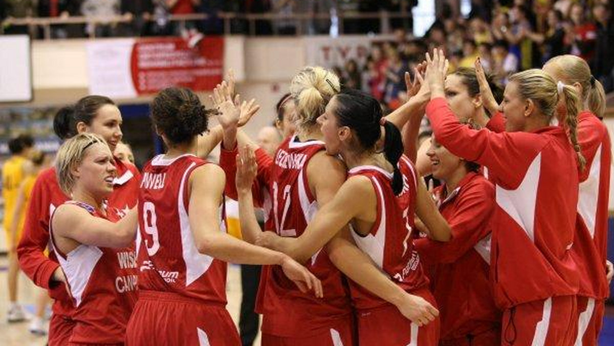 Koszykarki Wisły Can-Pack Kraków nie miały litości dla beniaminka Basket Ligi Kobiet i zdemolowały rywalki, wygrywając w meczu 7. kolejki z MKS MOS Konin 97:19 (23:9, 27:0, 27:4, 20:6).