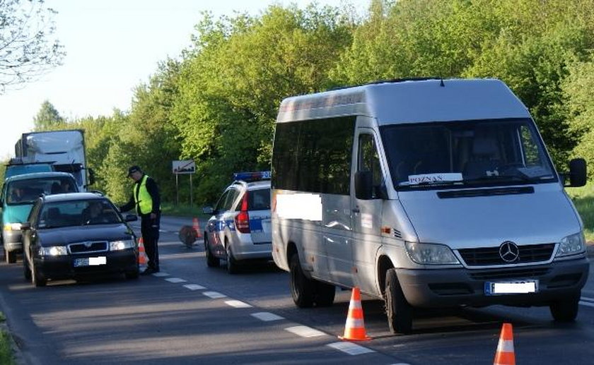 Jechał autobusem po pijaku. Wpadł podczas kontroli