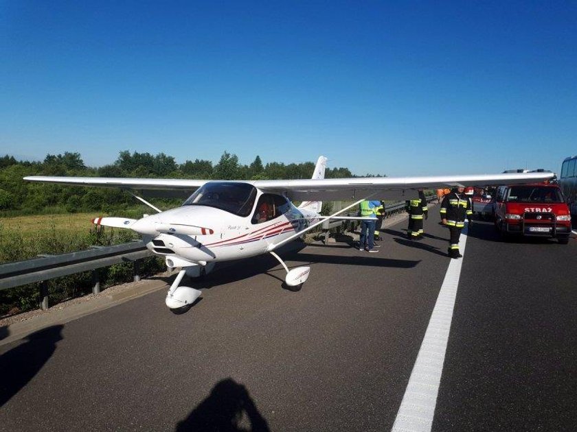 Awaryjne lądowanie awionetki na autostradzie A4 pod Rzeszowem