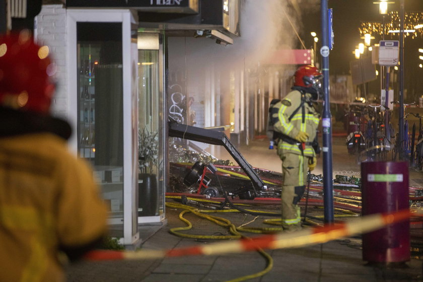 Explosion and fire in Polish supermarket Aalsmeer, homes evacuated