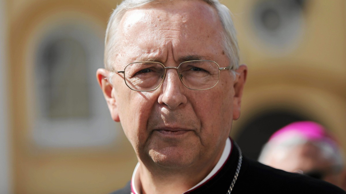 Na synodzie o rodzinie nie doszło do przełomu, wszystko już było - tak obrady podsumował w przewodniczący Konferencji Episkopatu Polski abp Stanisław Gądecki. Uważa, że należało zaprotestować przeciwko próbom odchodzenia od nauczania Kościoła.