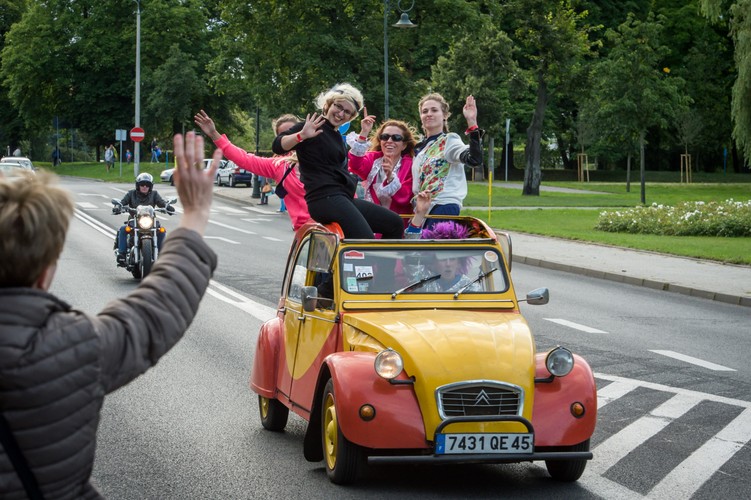 Citroen 2CV na zlocie w Toruniu