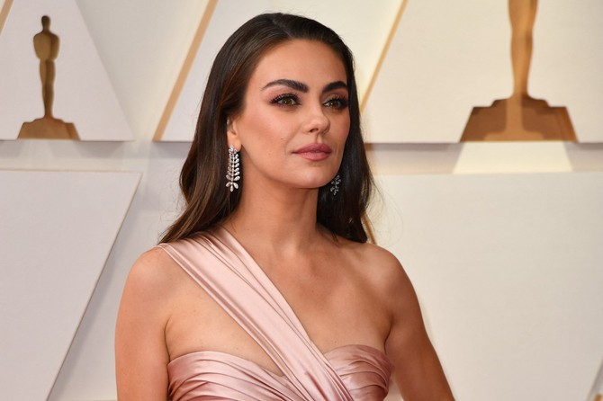 Mila Kunis 