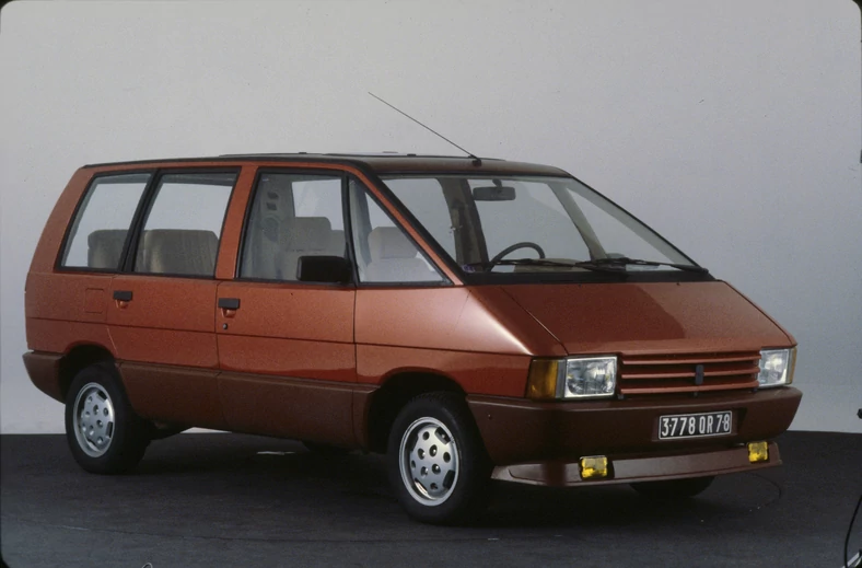 Pierwsza generacja Renault Espace z 1984 roku.