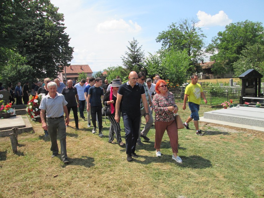 Sahrana Sinana Sakića