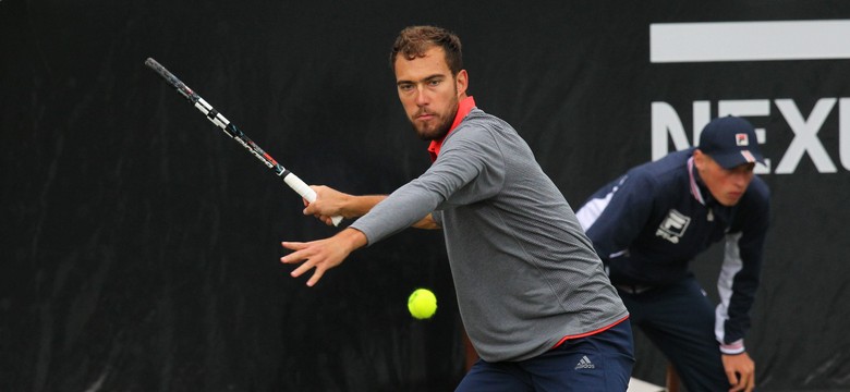 Djoković liderem rankingu ATP. Spory spadek Janowicza