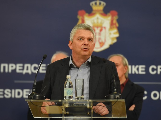 dr Vladimir Petrović 