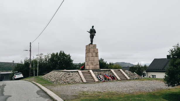 Radziecki Pomnik Wyzwolenia KIRKENES