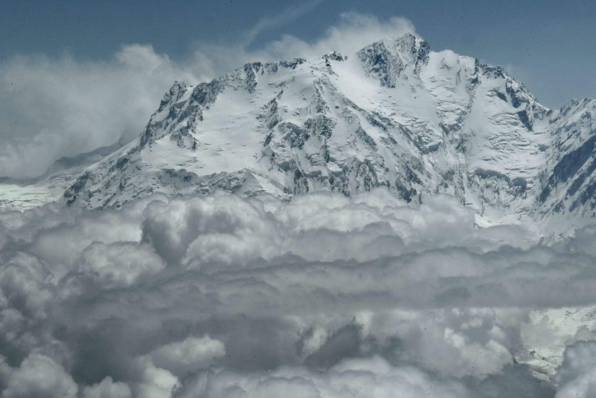 Jak przyznawał Tomek Mackiewicz, Nanga Parbat go pociągała, ale i przerażała.