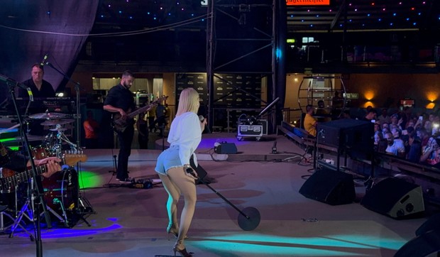 Jelena Rozga u Crnoj Gori