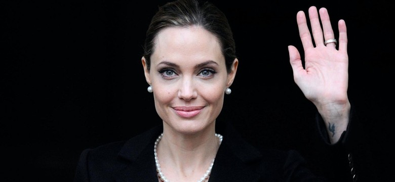 Angelina Jolie podjęła słuszną decyzję? Onkolog odpowiada