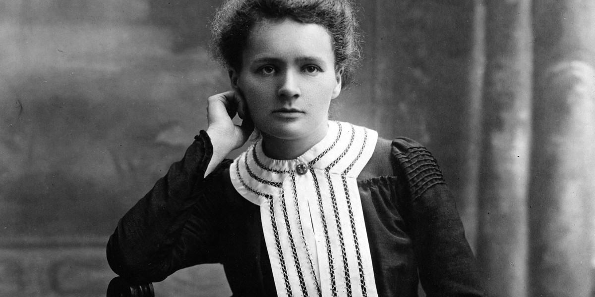 Gdzie Znajduje Się Uniwersytet Którego Patronką Jest Maria Skłodowska Curie Maria Skłodowska-Curie jest najbardziej wpływową kobietą w histori
