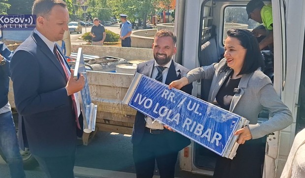 .