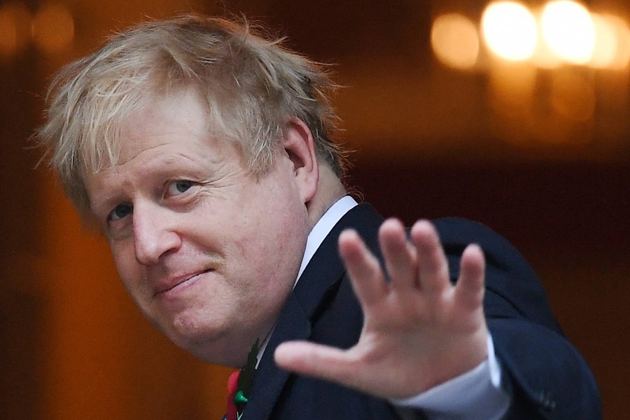 Boris Johnson przegrał głosowanie w Izbie Gmin w sprawie przedterminowych wyborów 12 grudnia, mimo to twierdzi, że do nich doprowadzi. Zwycięstwo w wyborach ma dać gwarancję brexitu do końca stycznia przyszłego roku.