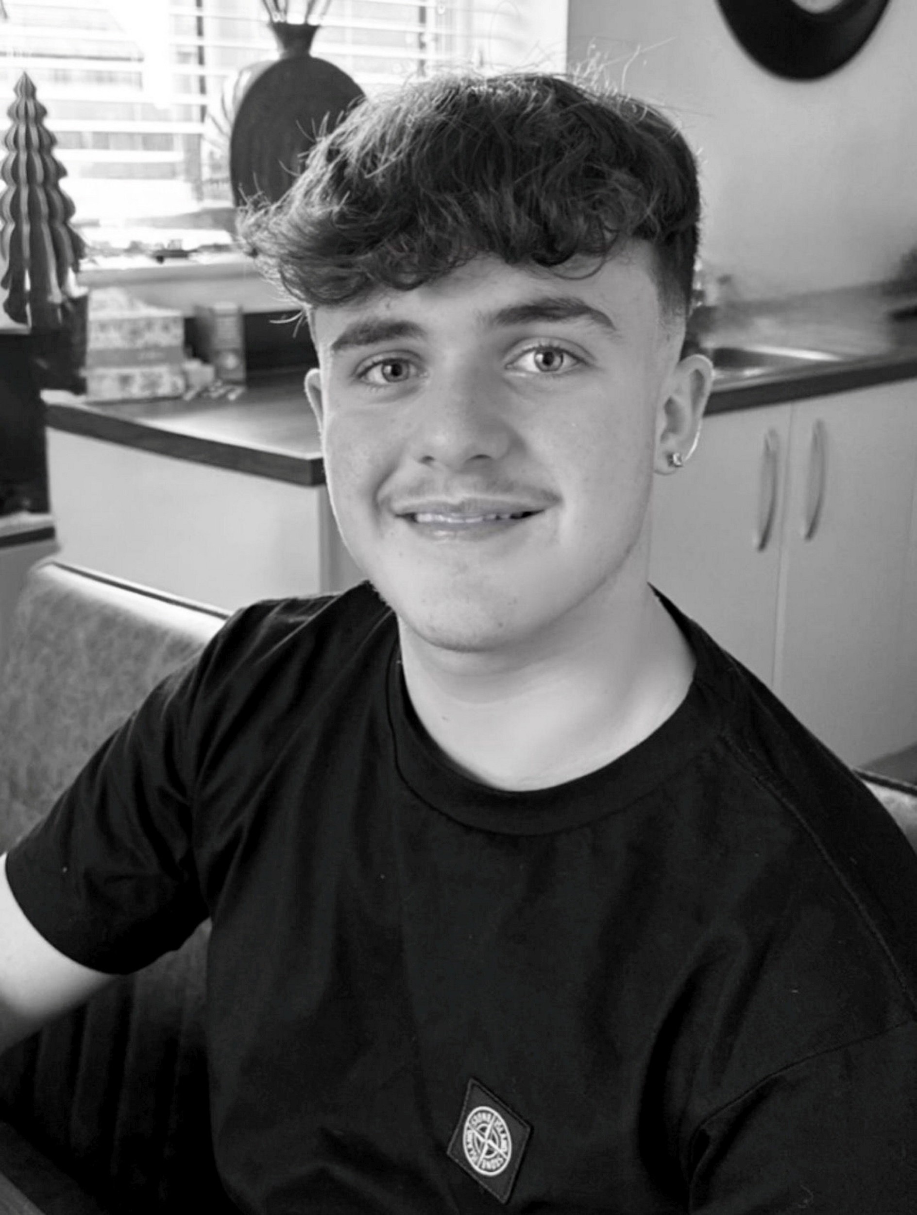 Maxovi objavili neoperovateľný nádor.