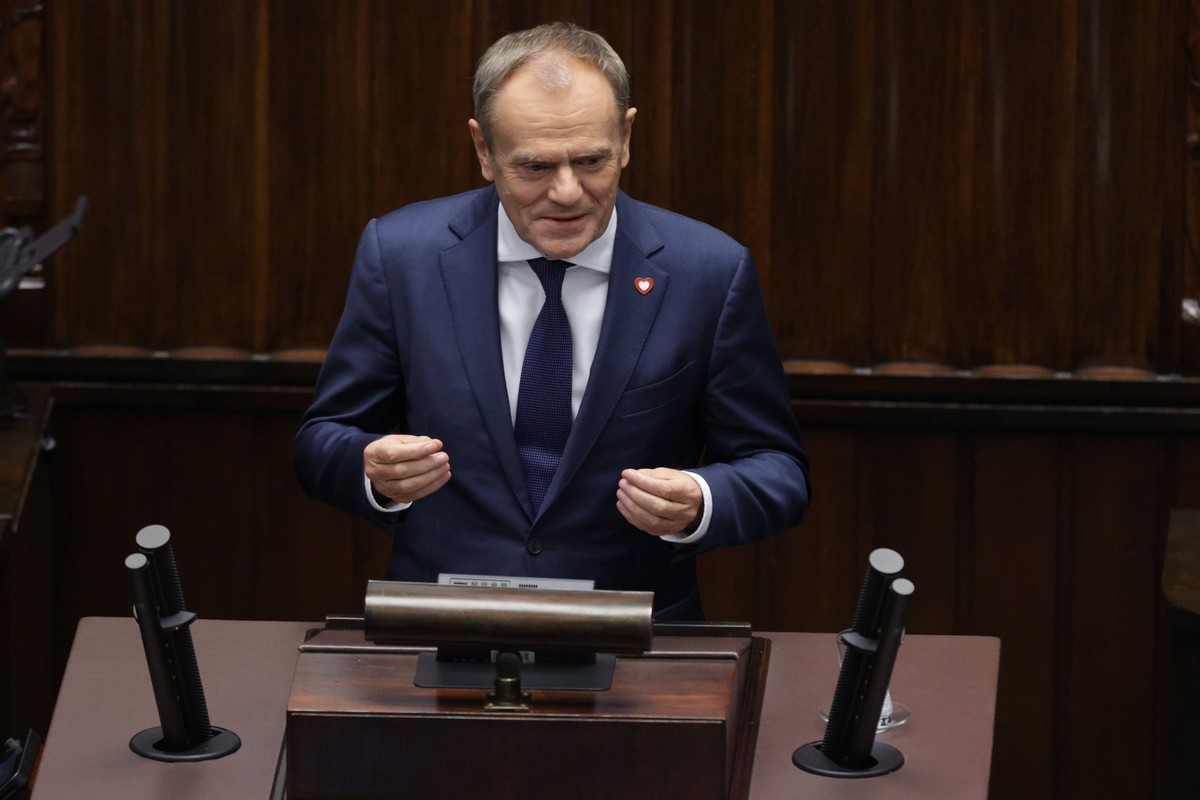 Tusk: 800 plus zostanie wypłacone szybciej niż zakłada ustawa