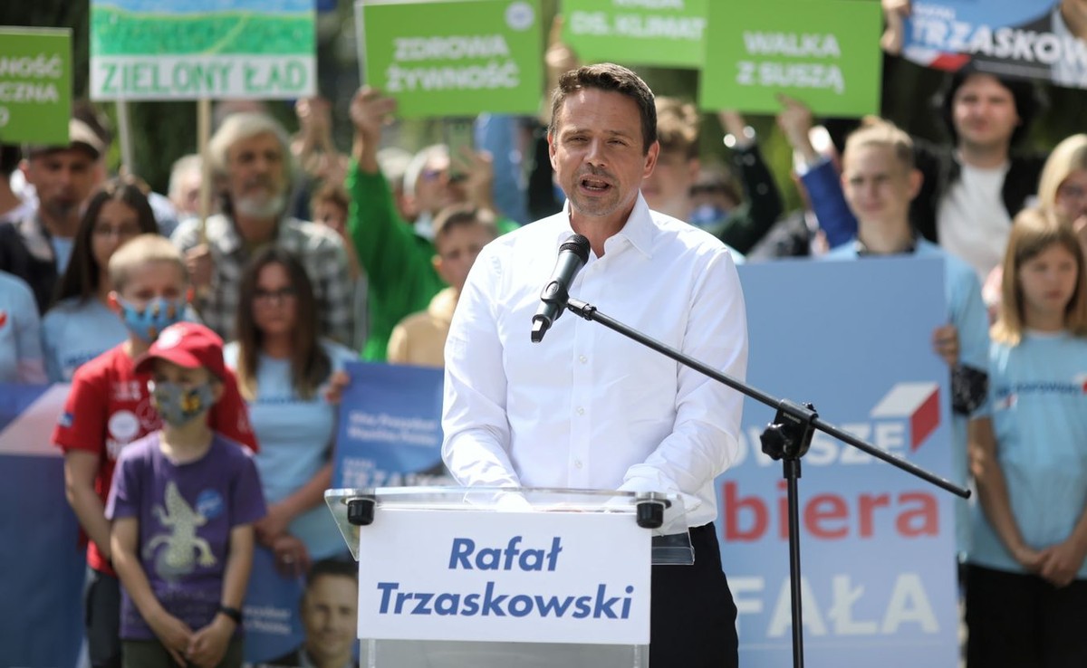 W Wielkiej Brytanii drugą turę wyborów prezydenta RP wygrał Trzaskowski