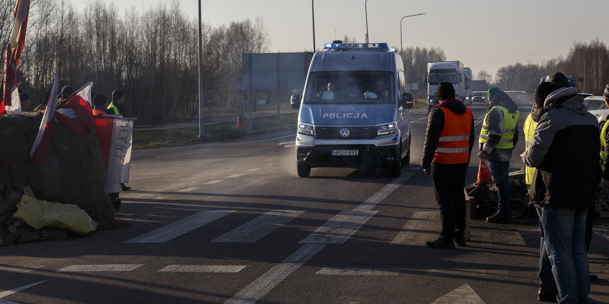 W całym kraju trwają protesty rolników.