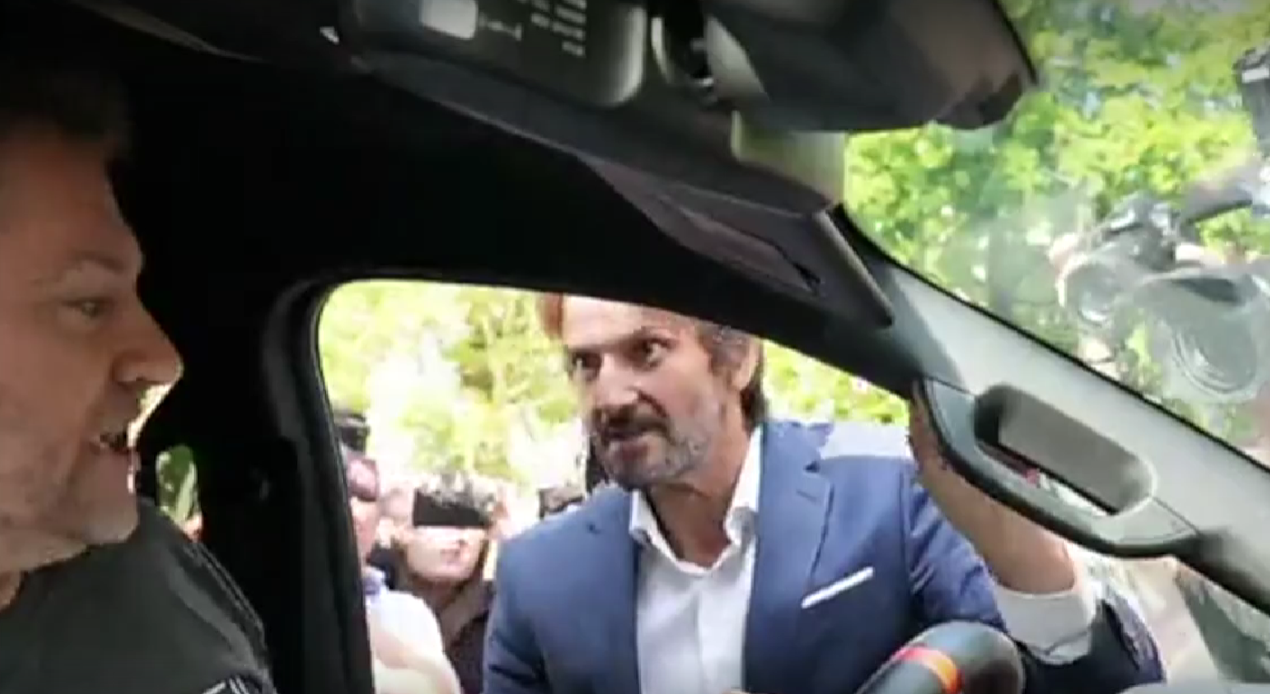 Politici sa pobili.