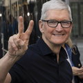 Apple obniża pensję swojego prezesa o 40 proc.