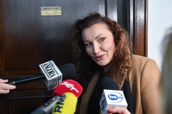 Monika Pawłowska przyjęła mandat poselski. Jest reakcja PiS