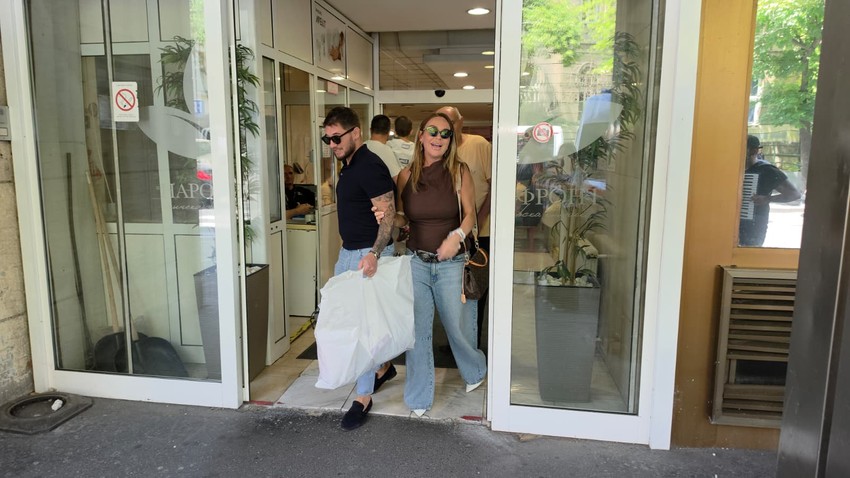 Joca Stefanović izveo ženu i sina iz porodilišta