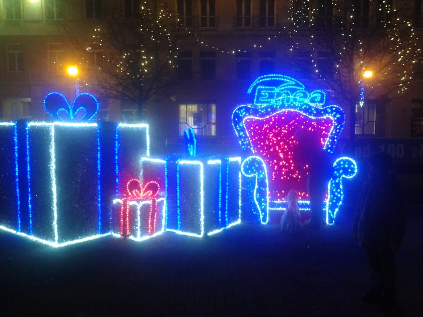 Iluminacja świąteczna na placu Wolności