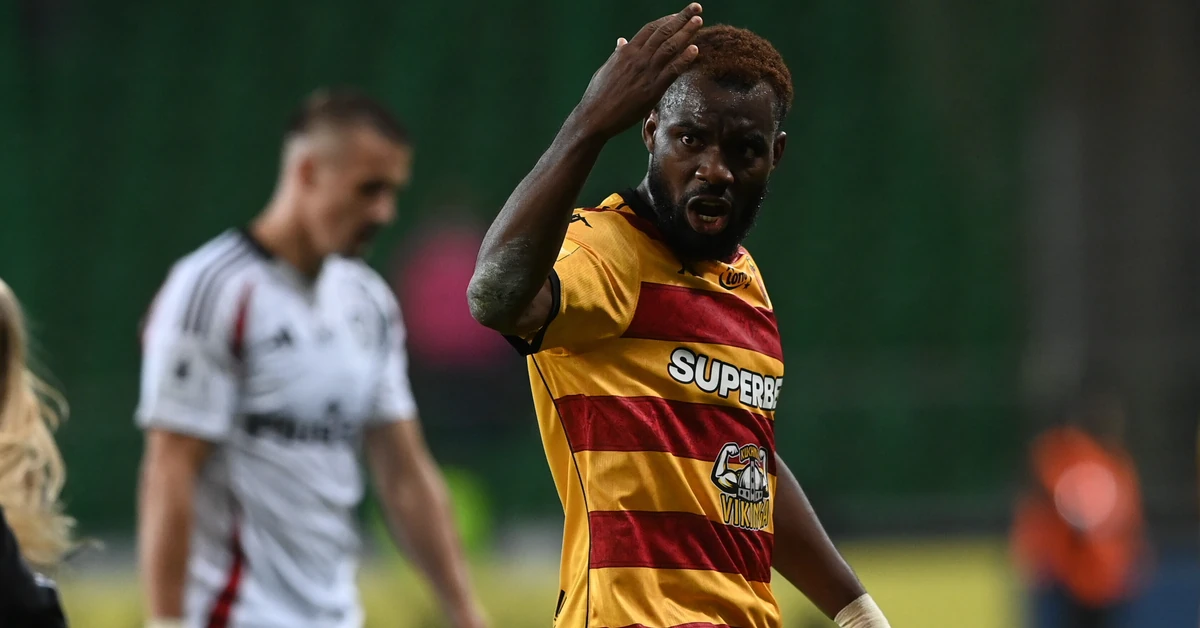 Afimico Pululu oskarżył kibiców Legii o rasizm. Piłkarz Jagiellonii prowokował "Żyletę"