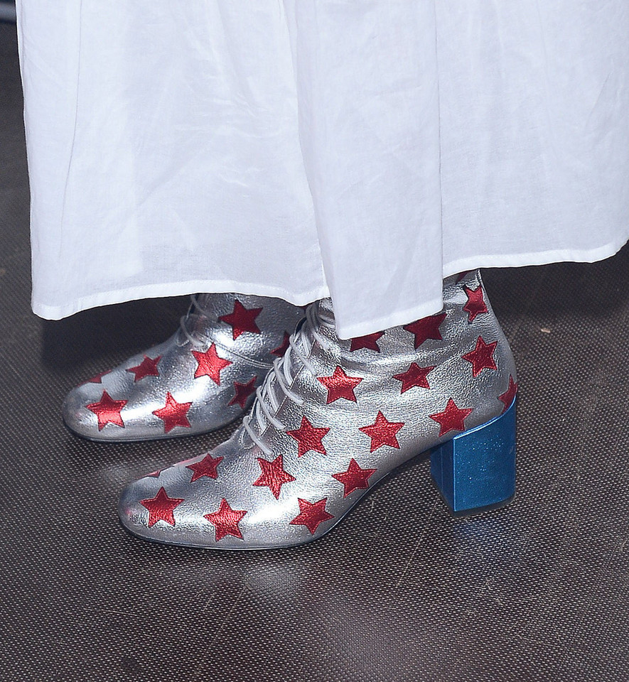 Agnieszka Szulim w gwiezdnych butach
