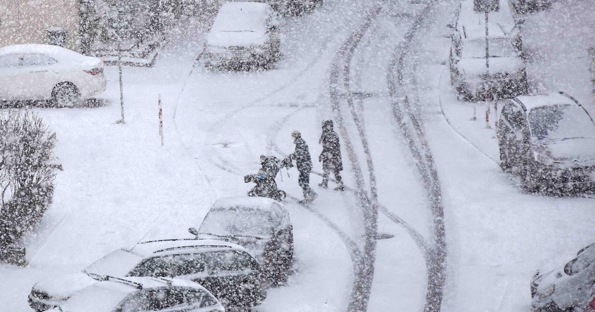 Zima nie odpuszcza. Początek tygodnia z opadami śniegu i ochłodzeniem. Termometry wskażą -20 st. C